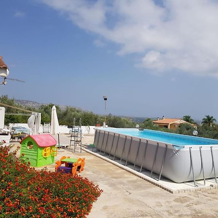 Villa Enea - ad uso esclusivo dei nostri ospiti Solarino Esterno foto